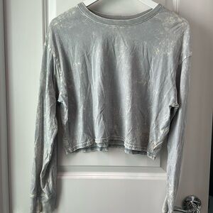 Double Zero Long Sleeve Crop Long Sleeve Top